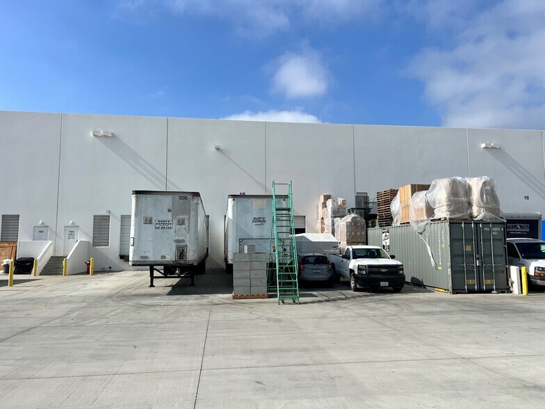 More Photos Of 15271 Fairfield Ranch Rd, Chino Hills Warehouse For Lease