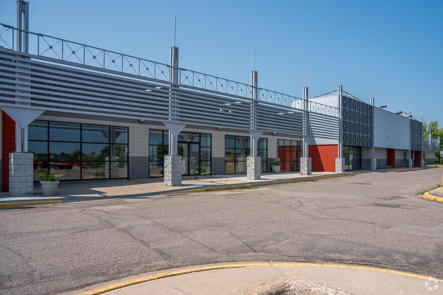 More Photos Of 1355-1399 S Frontage Rd, Hastings Unknown For Lease
