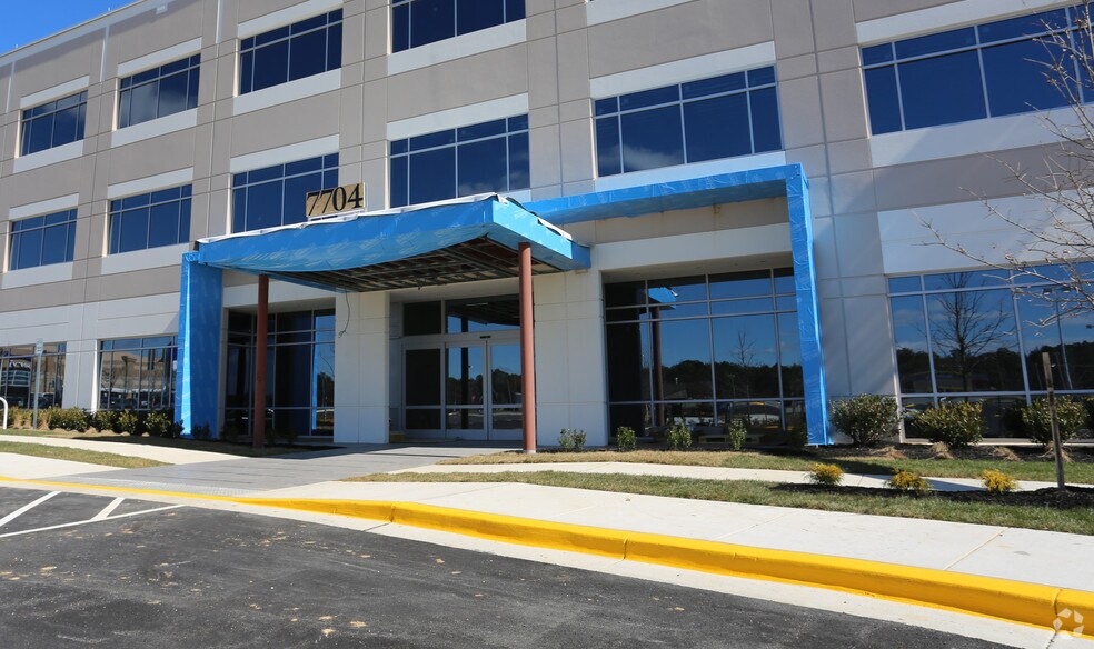 More Photos Of 7704 Matapeake Business Dr, Brandywine Medical For Lease