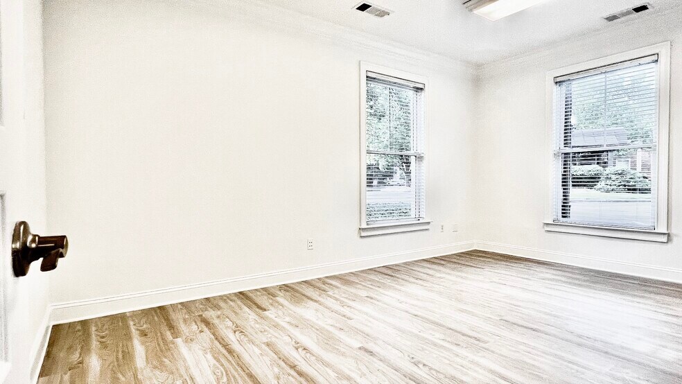 More Photos Of 4080 McGinnis Ferry Rd, Alpharetta Office For Lease