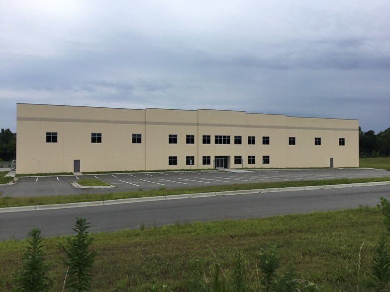 Primary Photo Of 2800 Repi Ct, Gastonia Distribution For Lease