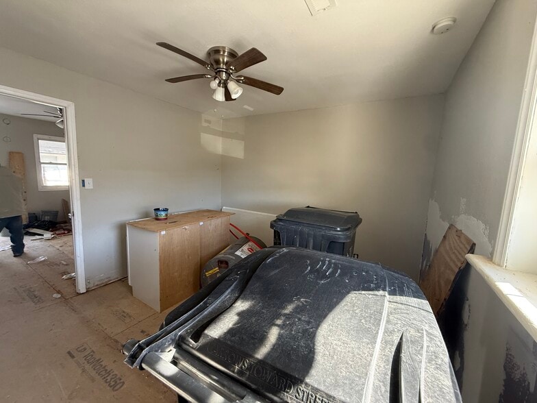 More Photos Of 2427 Carmine St, Charlotte Multifamily For Sale