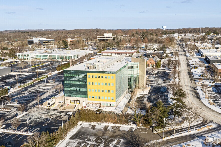 More Photos Of 135 Crossways Park Dr, Woodbury Office For Lease