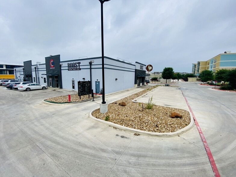 More Photos Of 2124 Gabriel's Place, New Braunfels Office For Lease