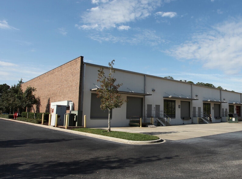 More Photos Of 10475 Fortune Pky, Jacksonville Unknown For Lease