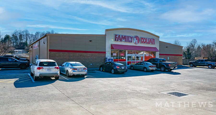 Primary Photo Of 216 Park Ave NE, Wise Freestanding For Sale