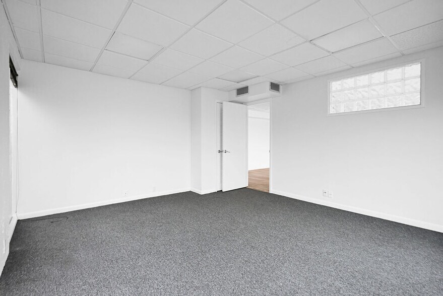 More Photos Of 150 E Davie Blvd, Fort Lauderdale Medical For Lease