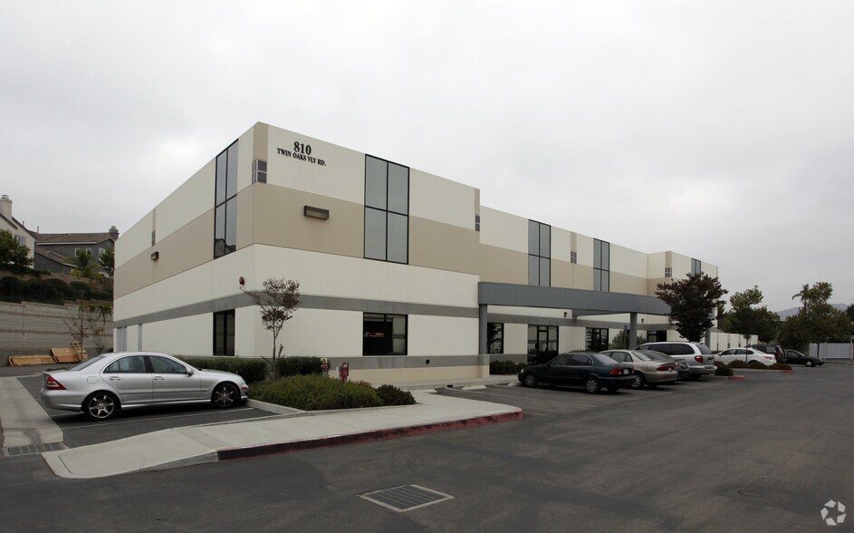 More Photos Of 800 N Twin Oaks Valley Rd, San Marcos Unknown For Lease