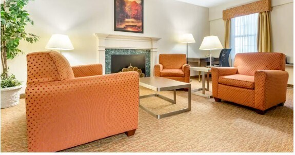 More Photos Of 751 Christina St, Point Edward Hotel For Sale