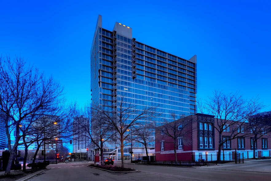 More Photos Of 1401 S State St, Chicago Apartments For Lease