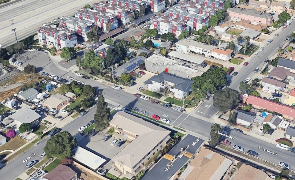 More Photos Of 255 S Sherman Ave, Corona Apartments For Sale