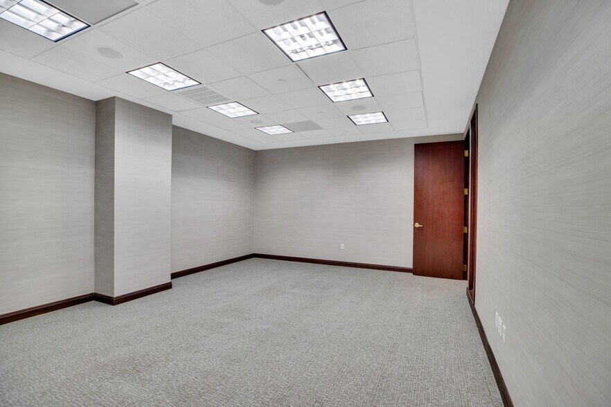 More Photos Of 1701 Highway A1A, Vero Beach Office For Lease