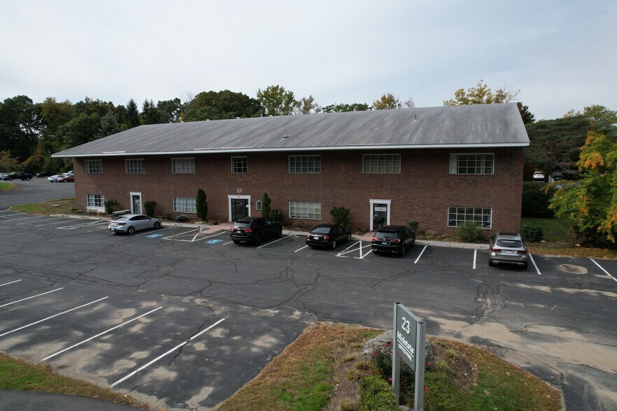 More Photos Of 27 Midstate Dr, Auburn Unknown For Lease