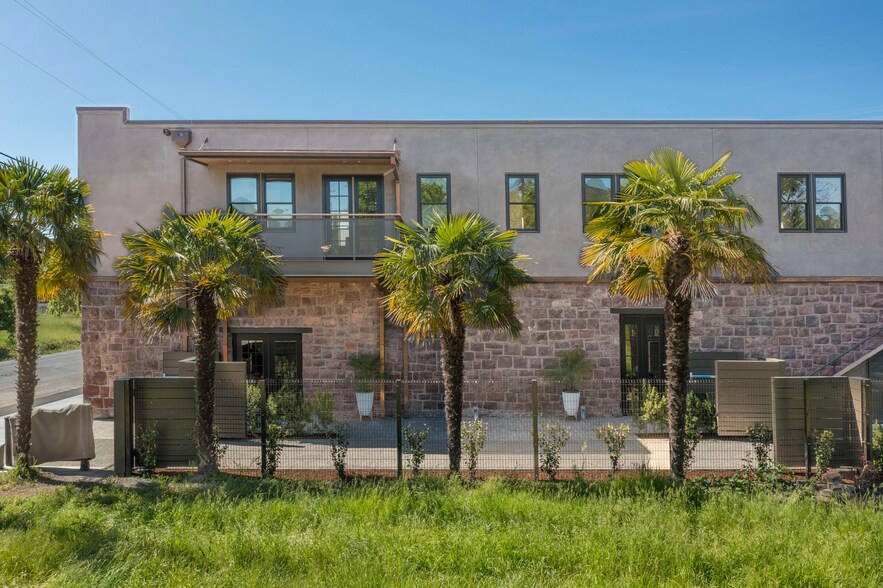 More Photos Of 301 1st St W, Sonoma General Retail For Sale