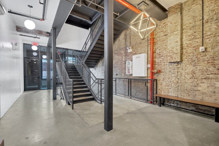 More Photos Of 199 Cook St, Brooklyn Office For Lease