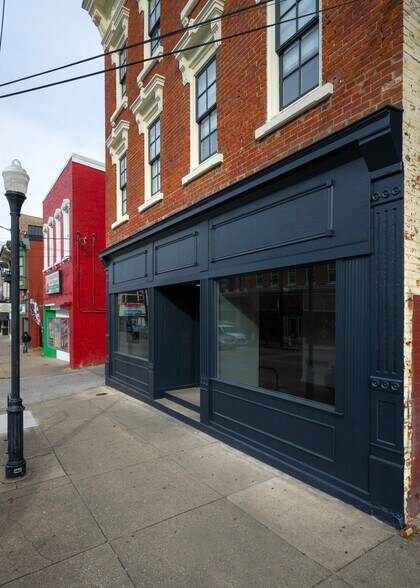 More Photos Of 814 Madison Ave, Covington Office Residential For Lease