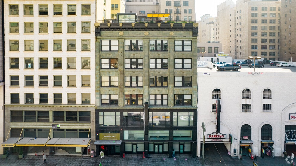 More Photos Of 430 S Broadway, Los Angeles Apartments For Lease