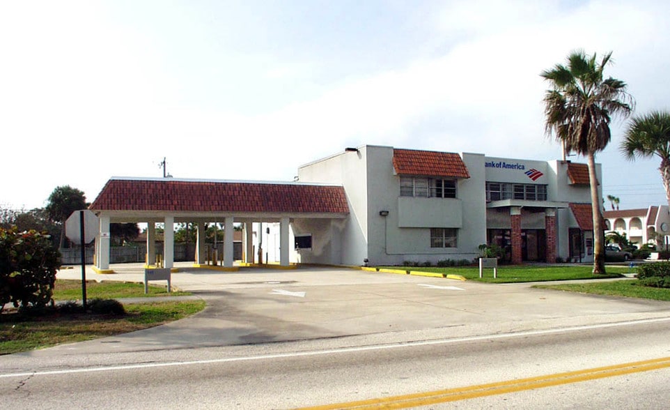 Primary Photo Of 321 Ocean Ave, Melbourne Beach Office For Lease