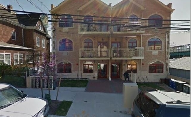 Primary Photo Of 710-712 E 220th St, Bronx Apartments For Sale