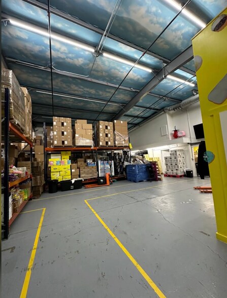 More Photos Of 7095 W 3500 S, Salt Lake City Service For Lease