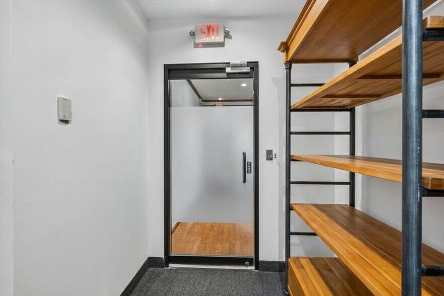 More Photos Of 2160 N Central Rd, Fort Lee Office For Lease
