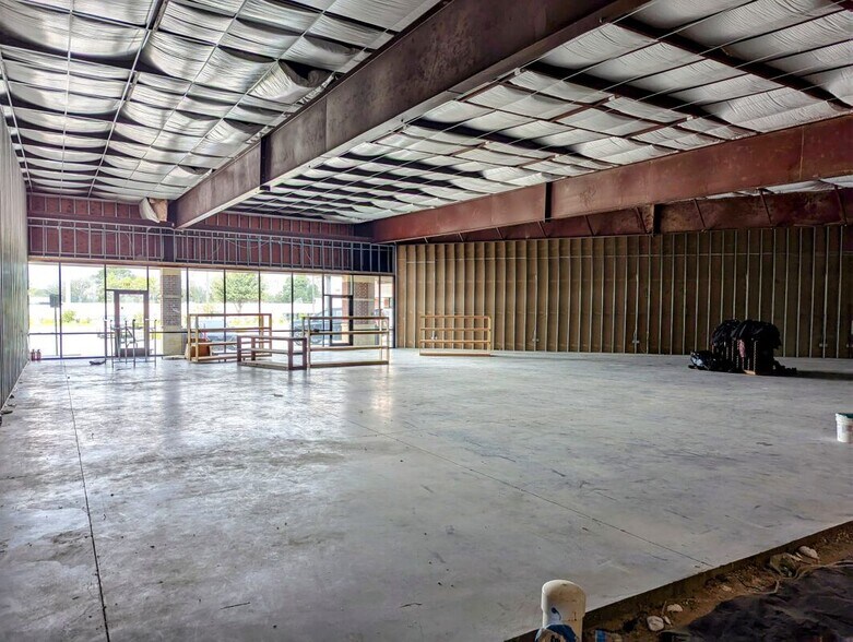 More Photos Of Katy Fwy & Texmati Dr, Katy Unknown For Lease