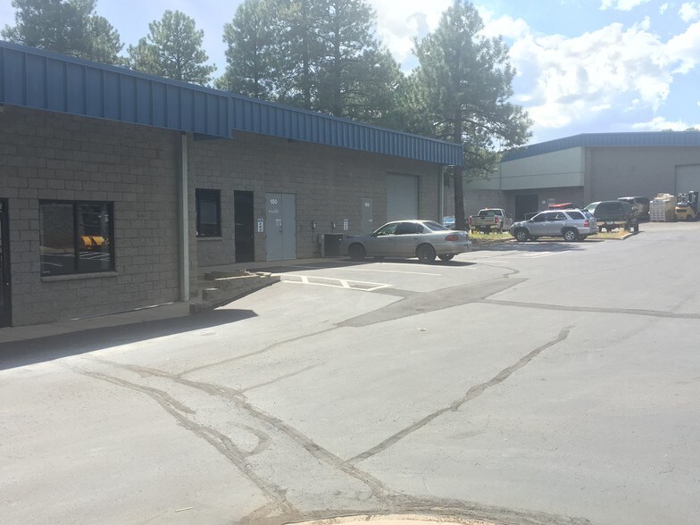 More Photos Of 1585 S Plaza Way, Flagstaff Light Distribution For Lease