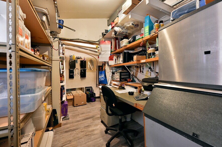 More Photos Of N2586 Spider Lake Trl, Birchwood Restaurant For Sale