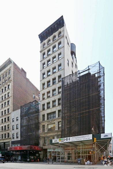 More Photos Of 244 Fifth Ave, New York Office For Lease