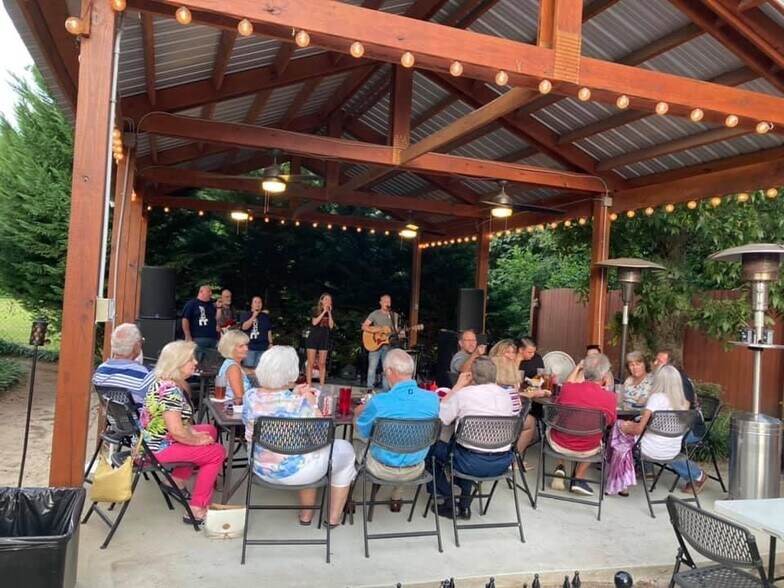 More Photos Of 442 E Railroad Ave, Batesburg-Leesville Restaurant For Sale