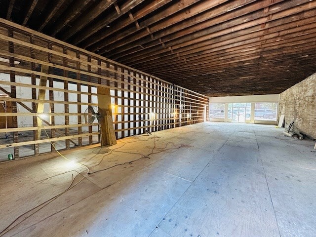 More Photos Of 110 S Grant St, Fitzgerald Flex For Sale