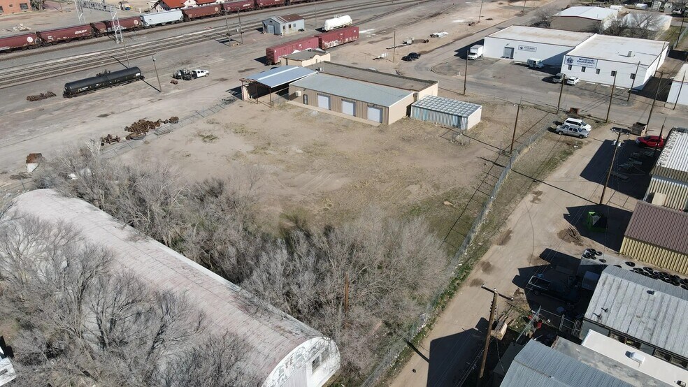 More Photos Of 1004 E 5th Ave, Amarillo Industrial For Sale