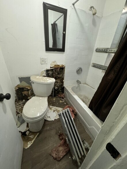 More Photos Of 7456 S Shore Dr, Chicago Apartments For Sale