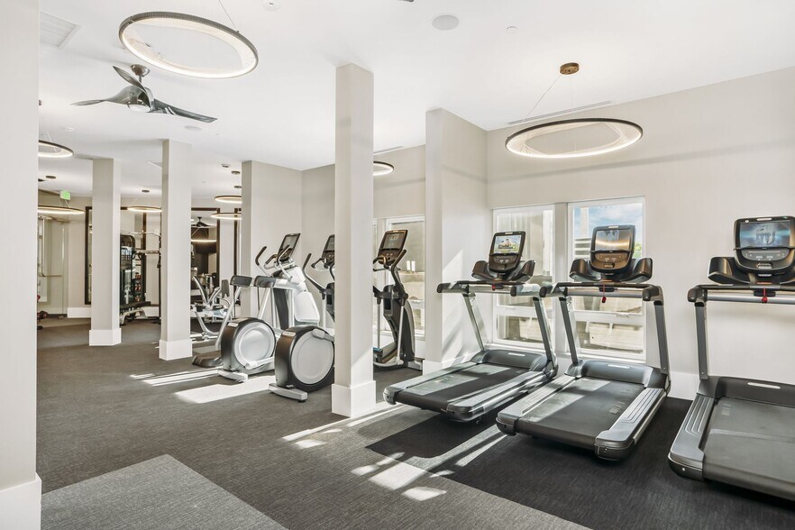 More Photos Of 1280 E 17th Ave, Denver Apartments For Lease