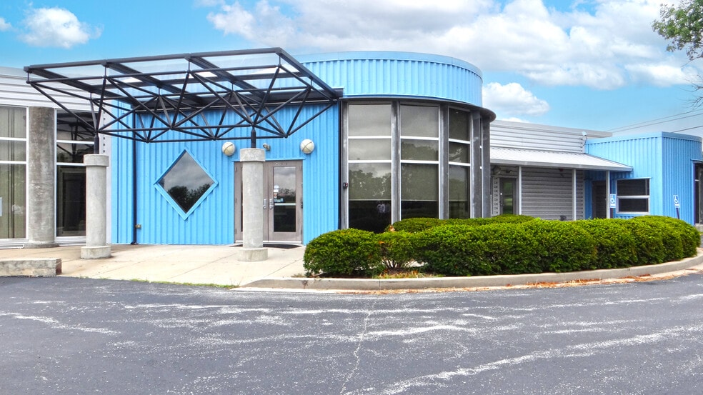 Primary Photo Of 321 Venable Rd, Winchester Office For Sale