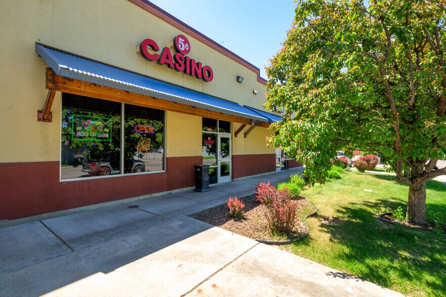 More Photos Of 1925 Sherwood St, Missoula General Retail For Lease