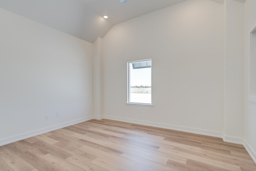 More Photos Of 5311 Private 7320 rd, Lubbock Industrial For Sale