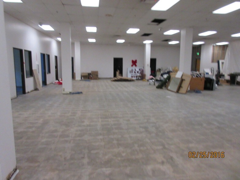 More Photos Of 302 Cushman St, Fairbanks Office For Lease