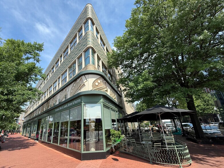 More Photos Of 660 Pennsylvania Ave SE, Washington Loft Creative Space For Lease