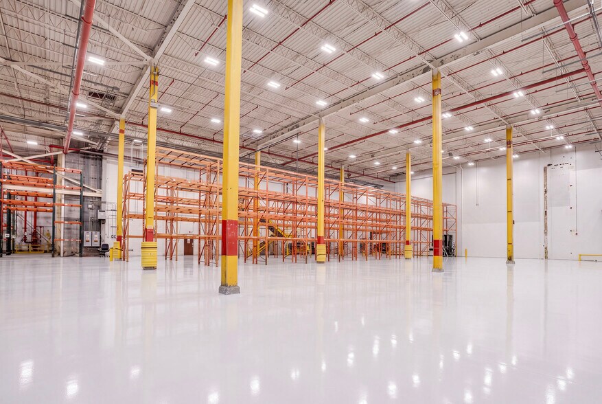 More Photos Of 3400 Westinghouse Blvd, Charlotte Manufacturing For Lease