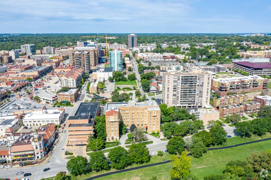 More Photos Of 4600 Mill Creek Pky, Kansas City Hotel For Lease