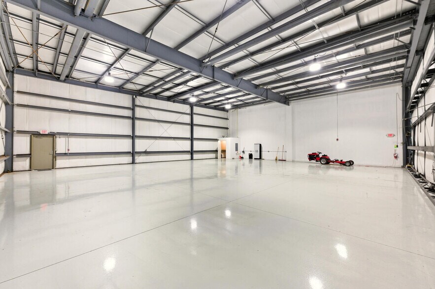 More Photos Of 318 Citation Pt, Naples Airplane Hangar For Sale