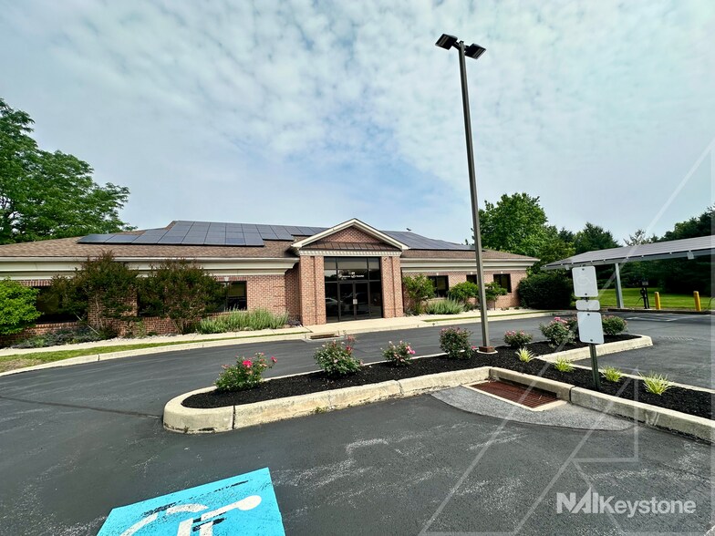 More Photos Of 45 Commerce Dr, Wyomissing Office For Lease