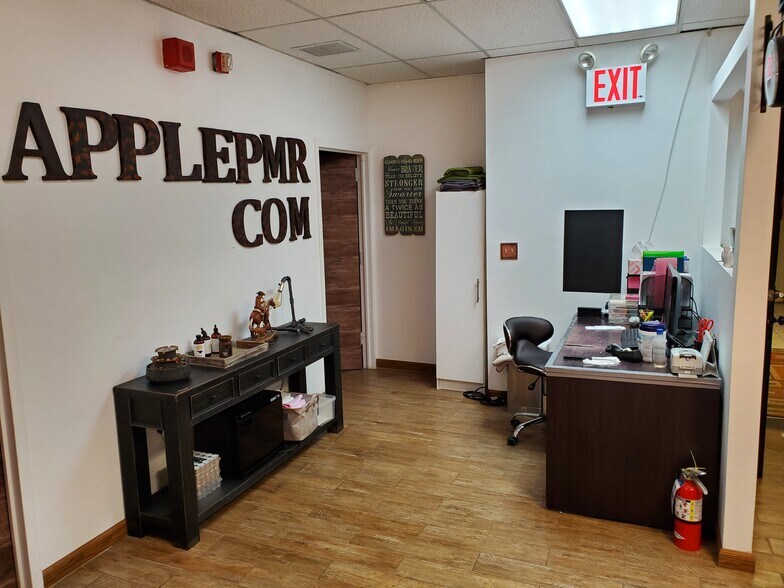 More Photos Of 12 W 32nd St, New York Loft Creative Space For Lease