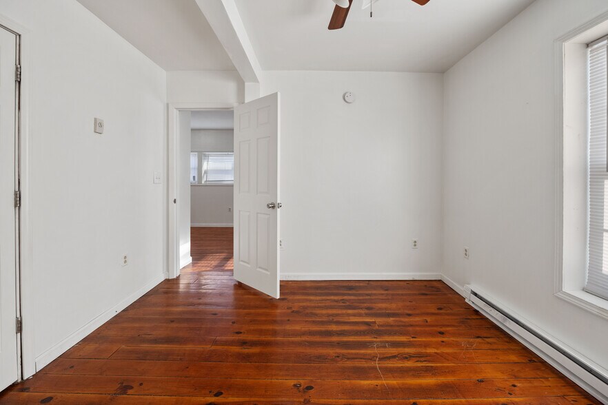 More Photos Of 5346 Canal St, Durhamville Storefront Retail Residential For Sale