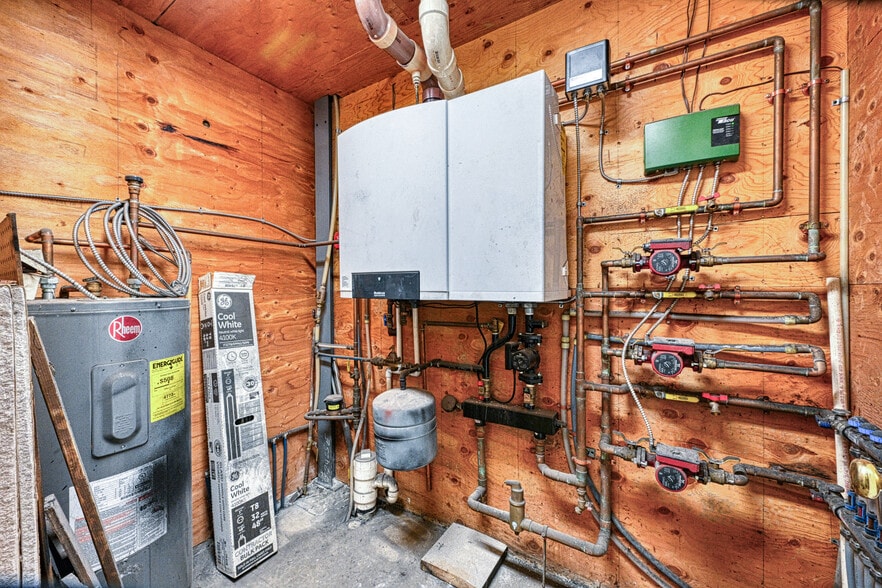 More Photos Of 1235 US Route 202, Winthrop Auto Dealership For Sale