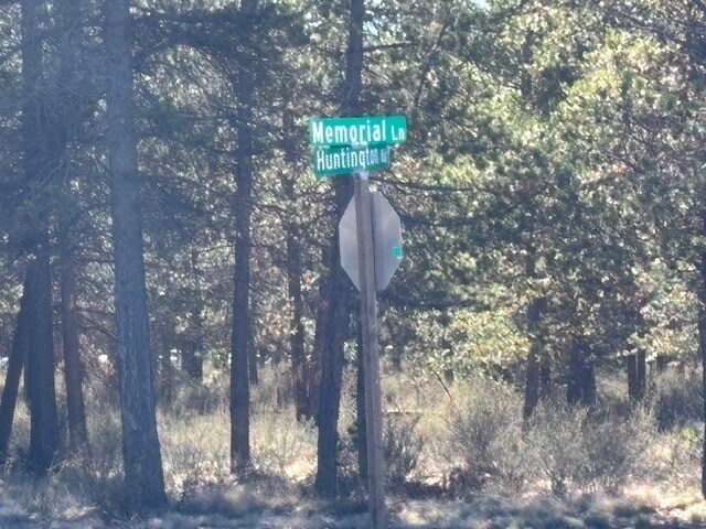 More Photos Of 16401 Memorial Lane and Huntington Rd., La Pine Land For Sale