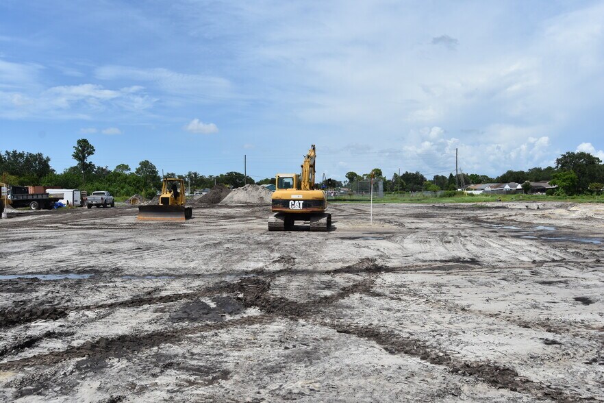More Photos Of 7125 114th Ave, Largo Warehouse For Lease