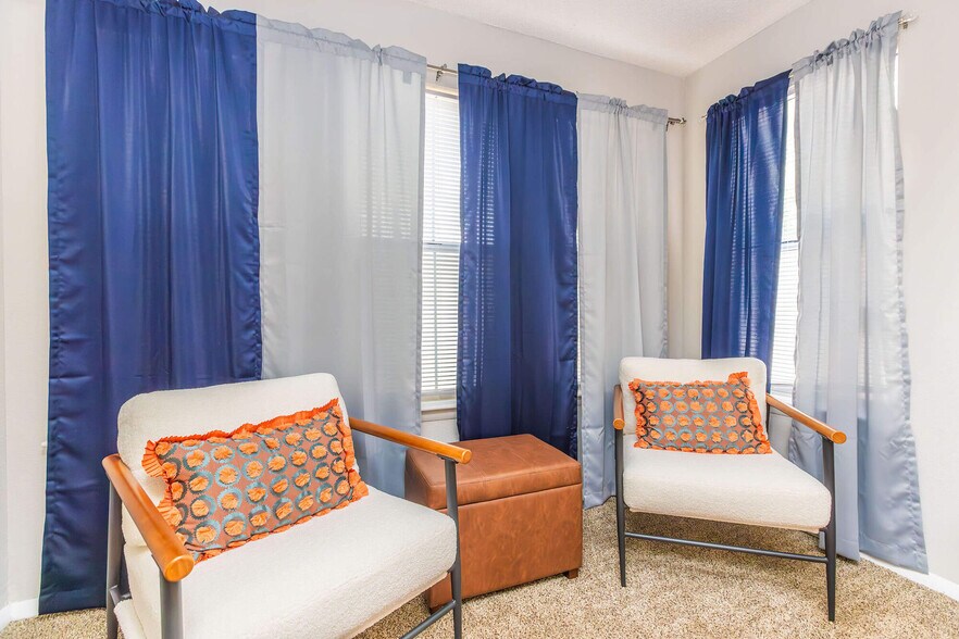More Photos Of 5816 Covington Hwy, Decatur Apartments For Sale