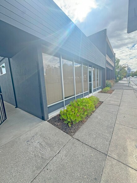 More Photos Of 62 Brookwood Ave, Santa Rosa Medical For Sale